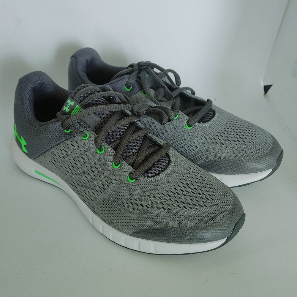 Under Armour Pursuit Grey Lime Sneakers 5.5Y